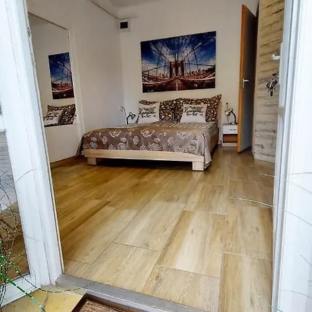 Διαμέρισμα Mp Center Maganszallas Μίσκολτς
