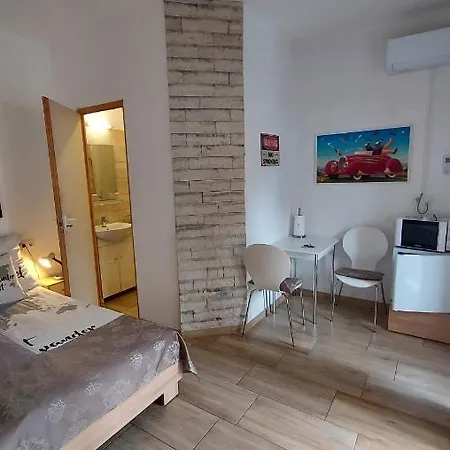 Mp Center Maganszallas Διαμέρισμα *